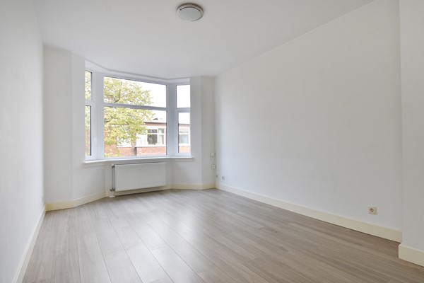 Medium property photo - Linnaeusstraat 142, 2522 GW Den Haag